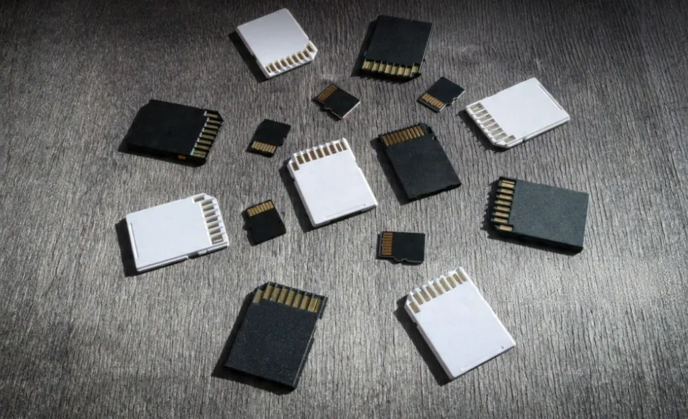 Memory card data extraction